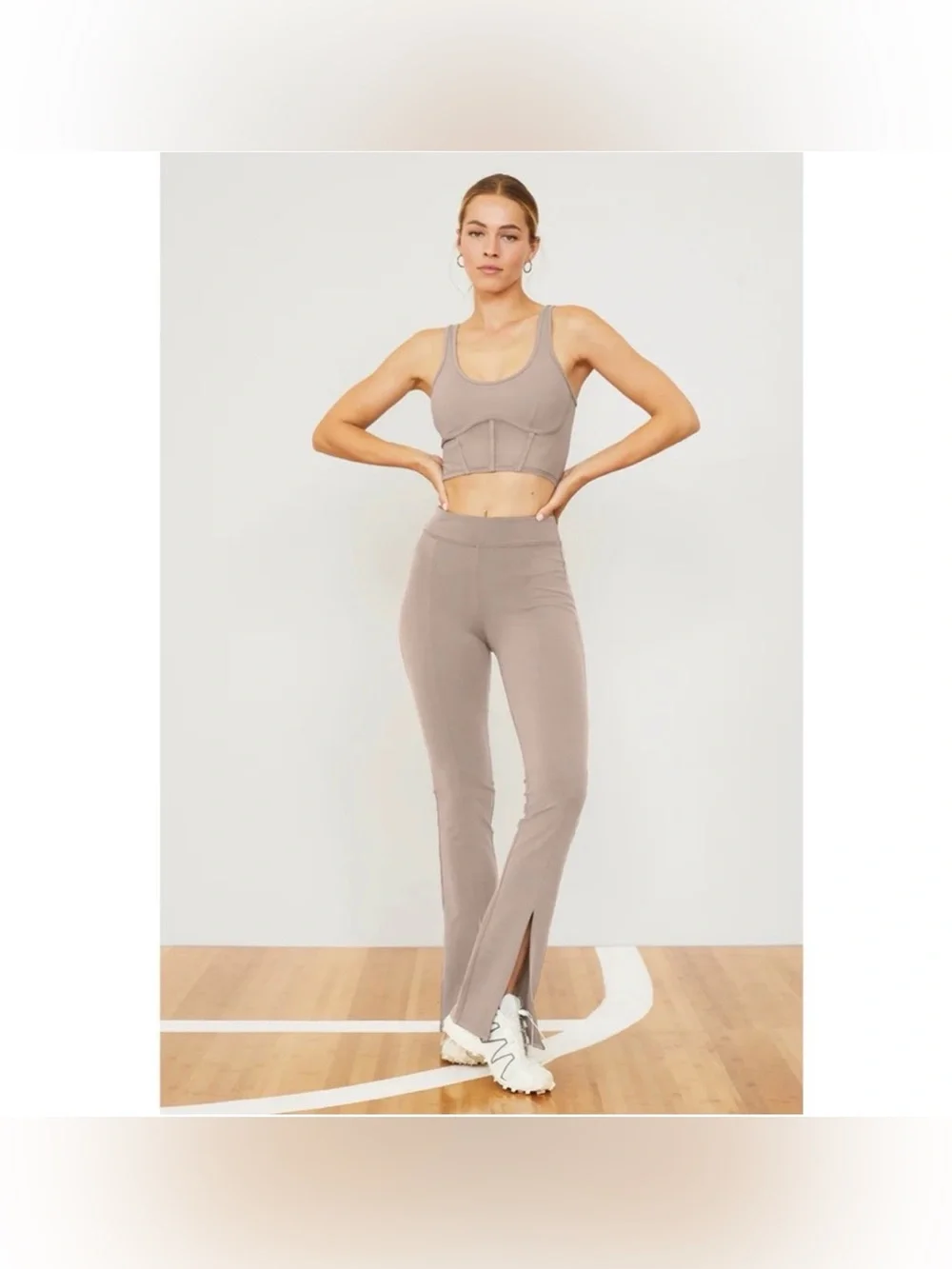ALO YOGA Airbrush High-Waist split flare Flutter Legging taupe small stretch s